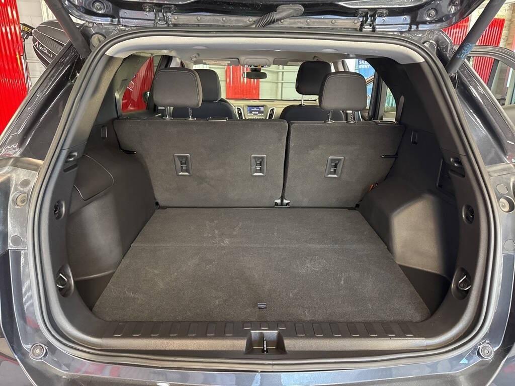 used 2022 Chevrolet Equinox car, priced at $20,737