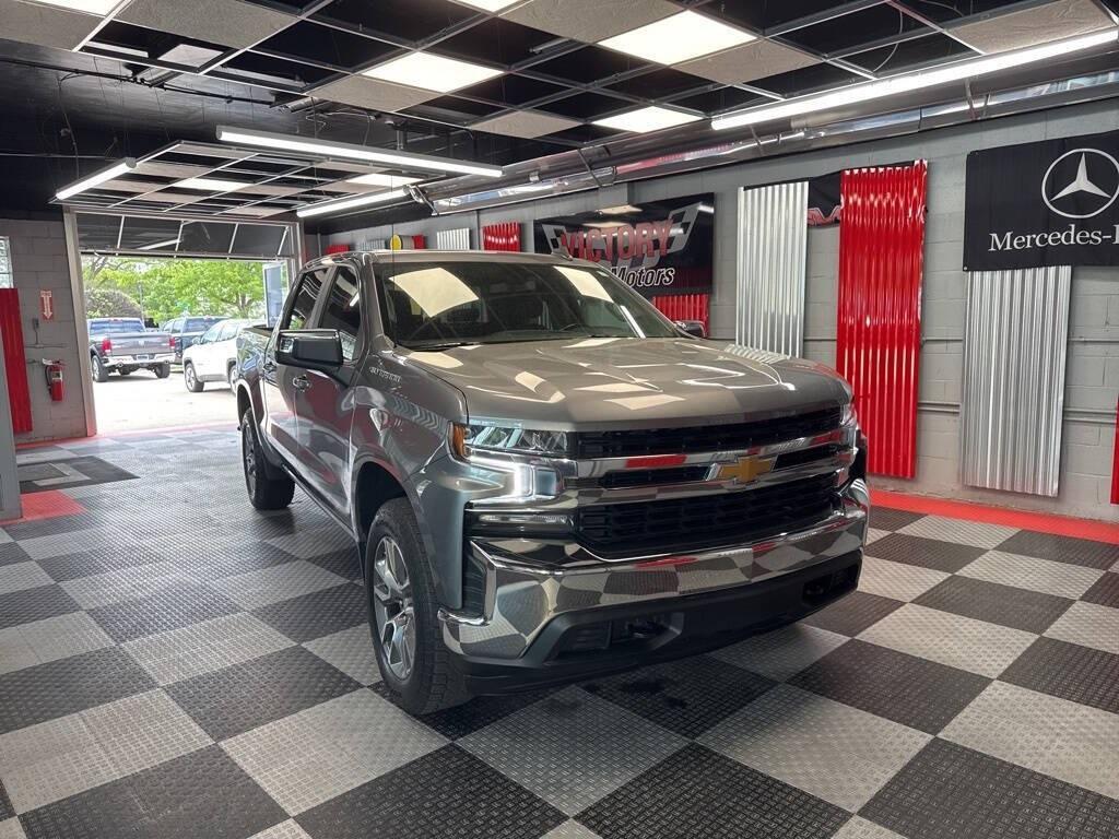 used 2022 Chevrolet Silverado 1500 Limited car, priced at $33,047