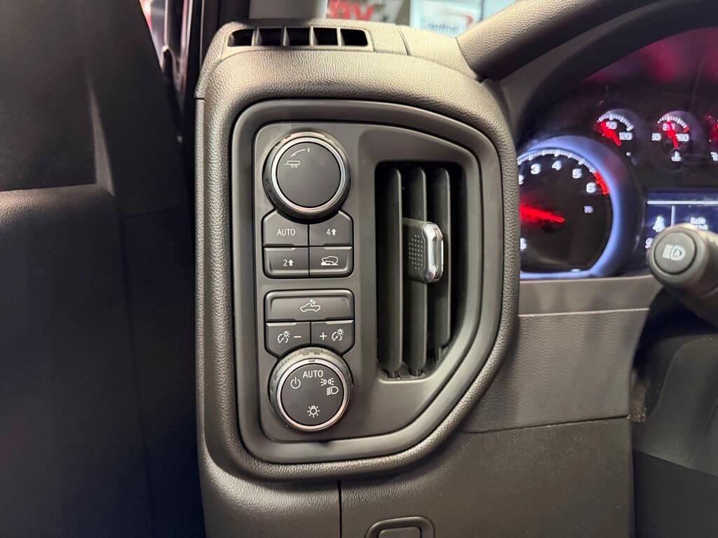 used 2023 Chevrolet Silverado 1500 car, priced at $36,136