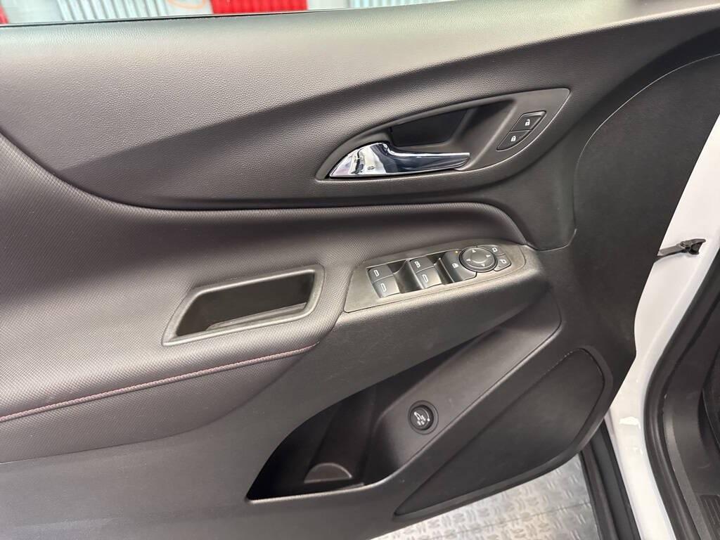 used 2022 Chevrolet Equinox car, priced at $24,781