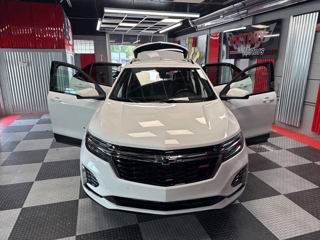 used 2022 Chevrolet Equinox car, priced at $24,781
