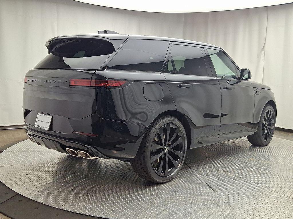 new 2025 Land Rover Range Rover Sport car, priced at $122,580