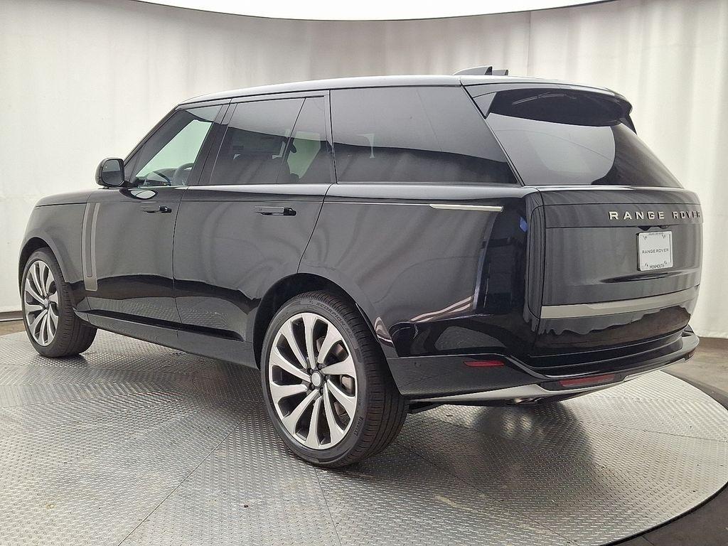 new 2025 Land Rover Range Rover car, priced at $146,195