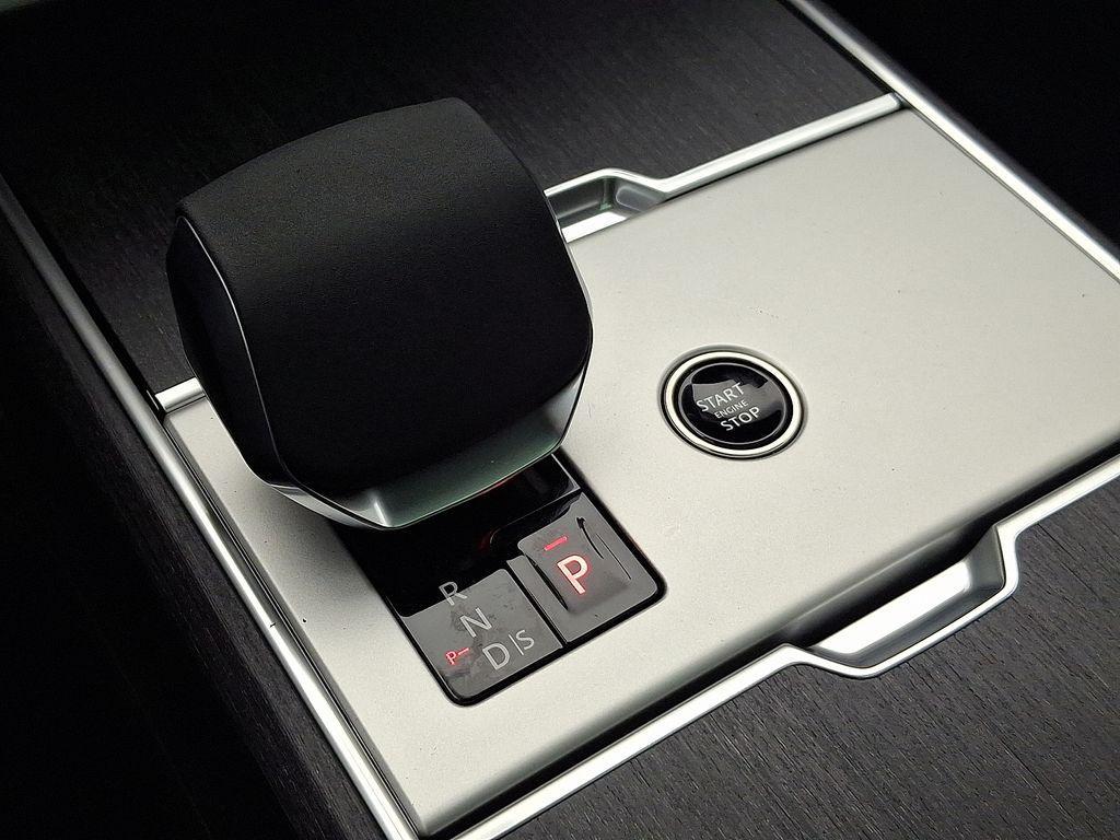 new 2025 Land Rover Range Rover car, priced at $146,195