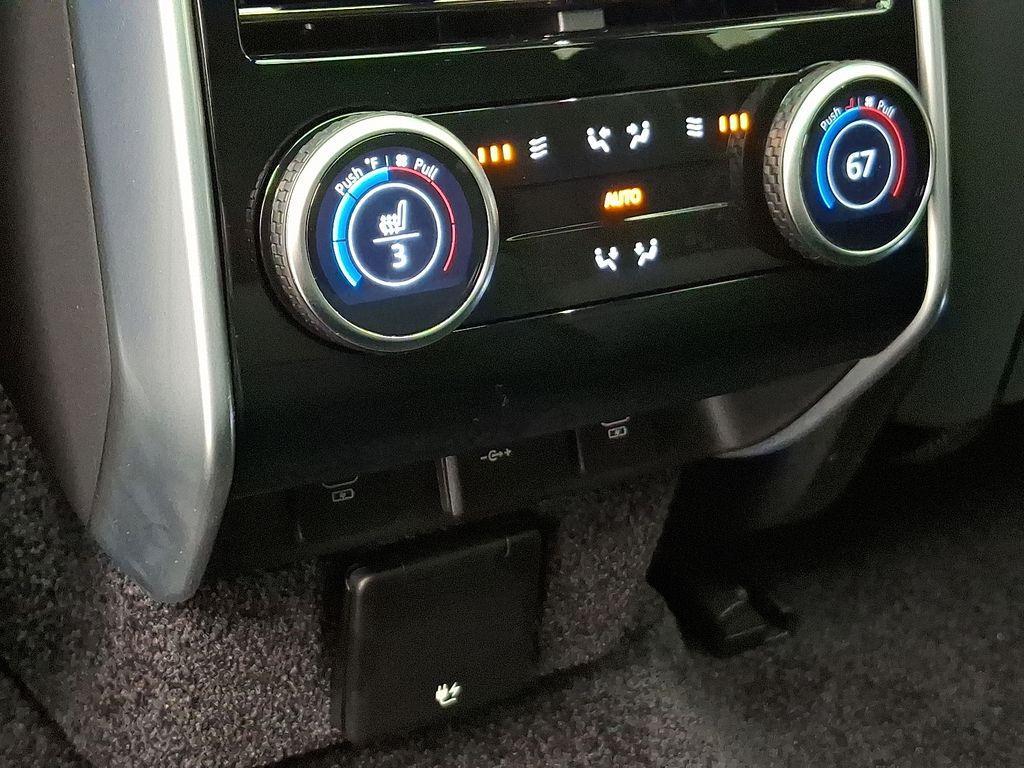 new 2025 Land Rover Range Rover car, priced at $146,195