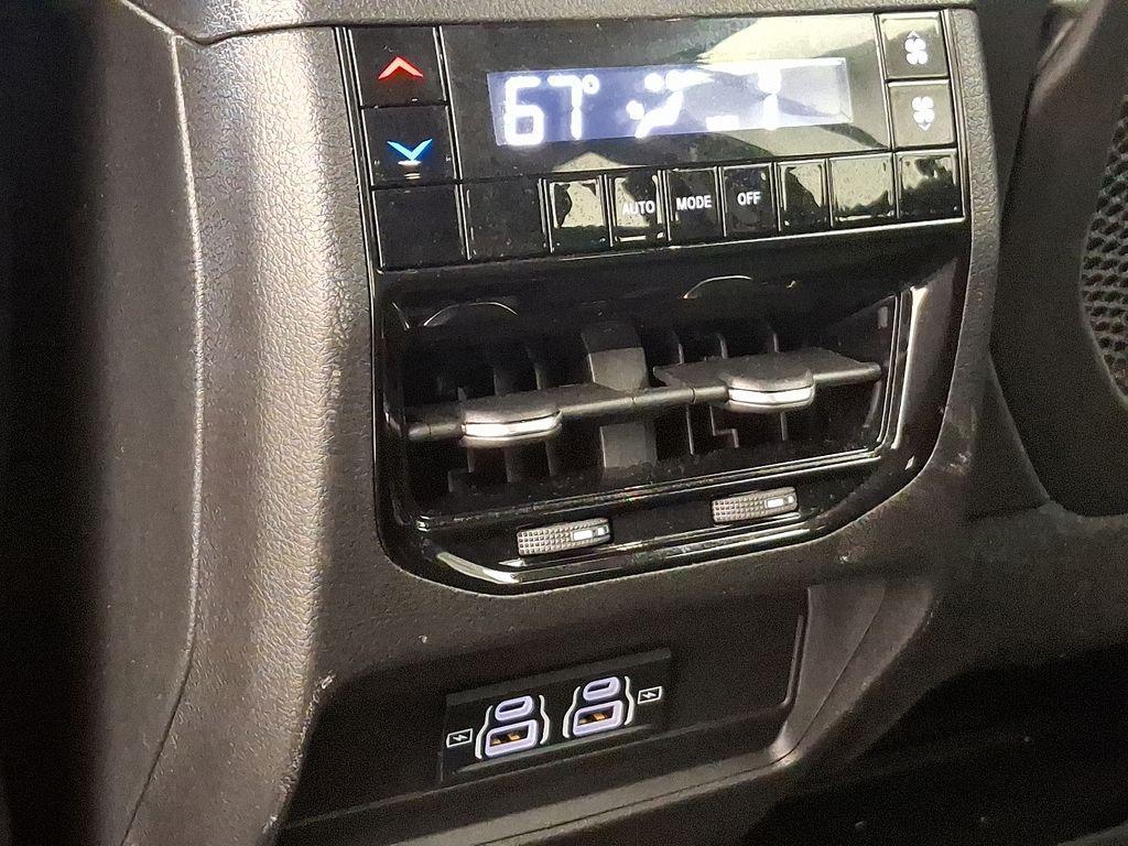 used 2023 Jeep Grand Cherokee L car, priced at $25,135