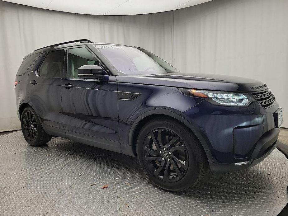 used 2019 Land Rover Discovery car, priced at $25,316