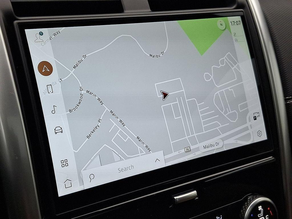 new 2025 Land Rover Discovery car, priced at $76,318