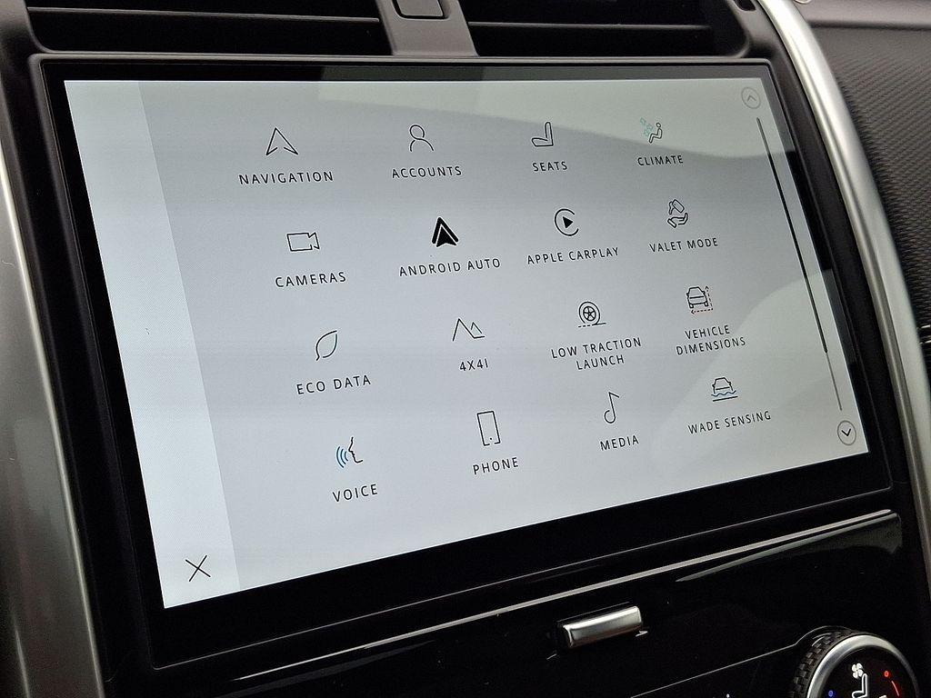 new 2025 Land Rover Discovery car, priced at $76,318