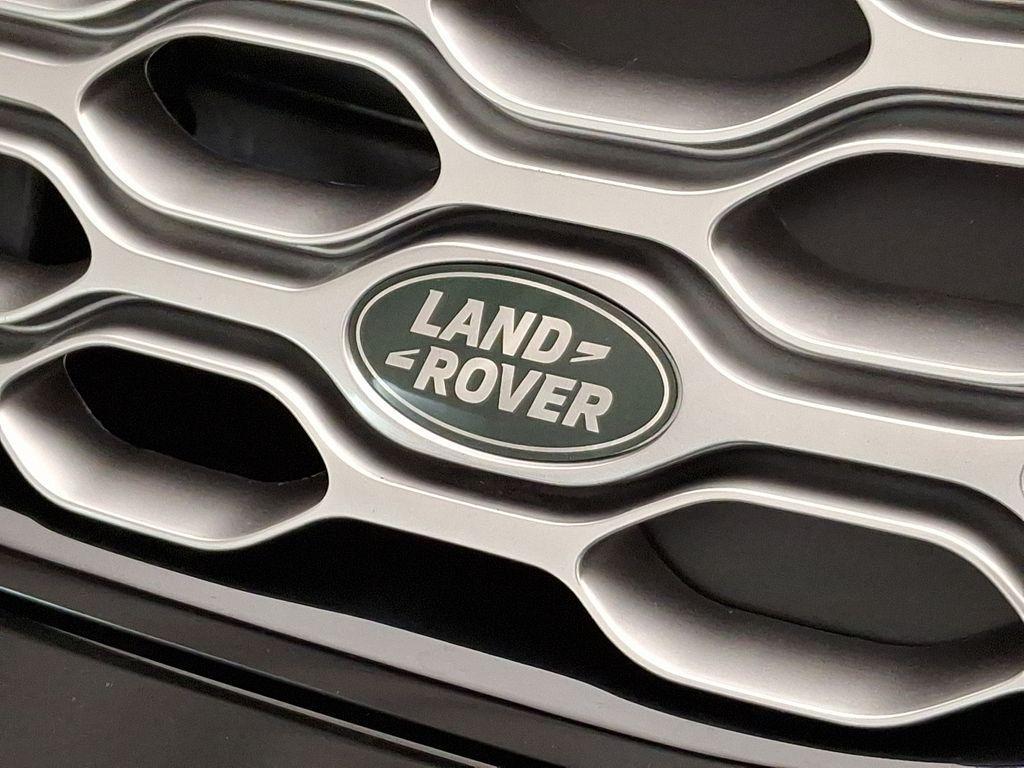 new 2025 Land Rover Discovery car, priced at $62,775