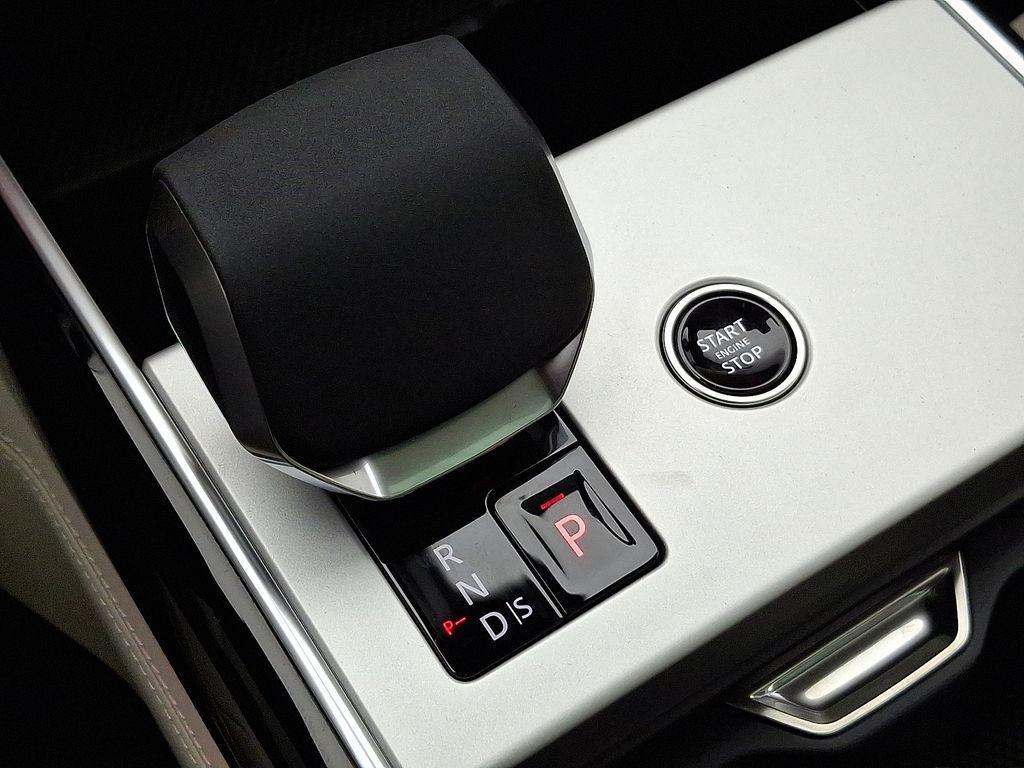 new 2025 Land Rover Range Rover car, priced at $155,810