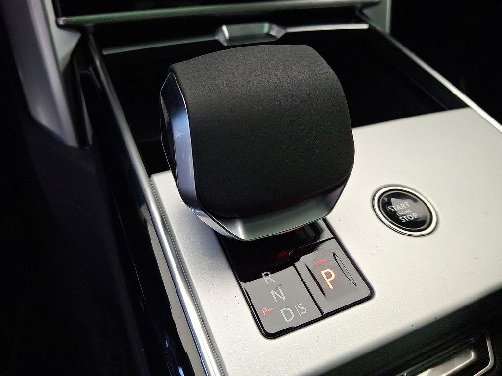 new 2025 Land Rover Range Rover car, priced at $160,505