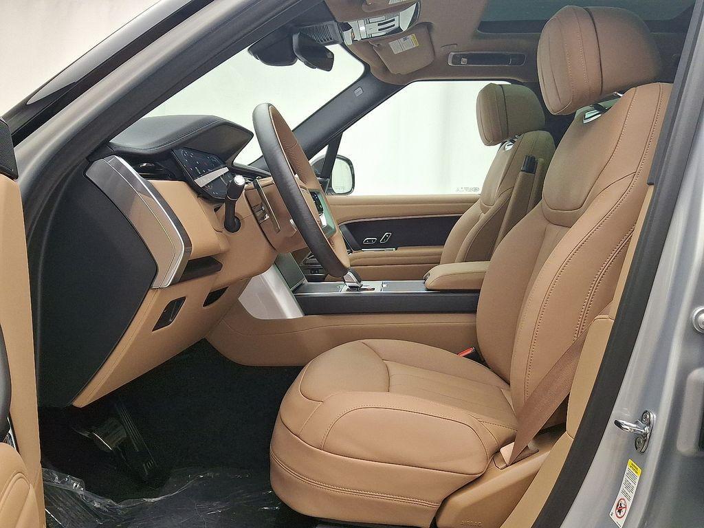 new 2025 Land Rover Range Rover car, priced at $125,255