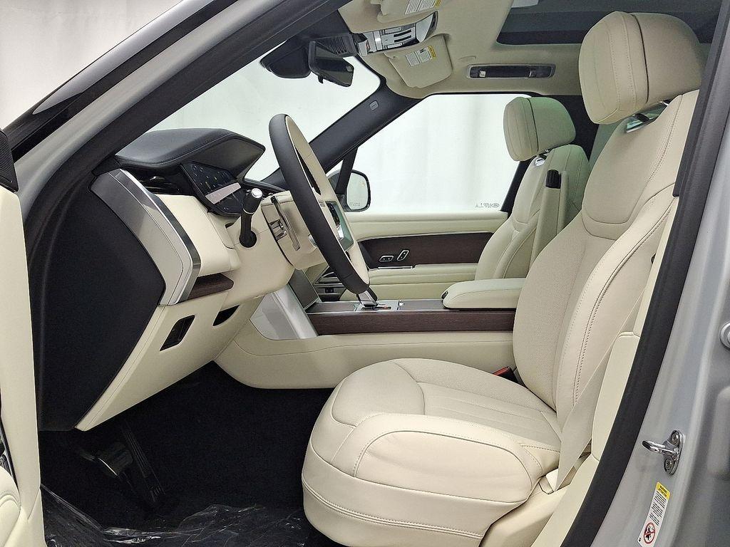 new 2025 Land Rover Range Rover car, priced at $165,455
