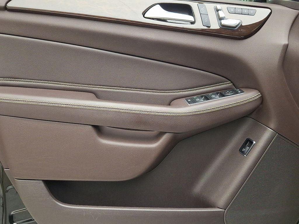 used 2018 Mercedes-Benz GLE 350 car, priced at $19,913