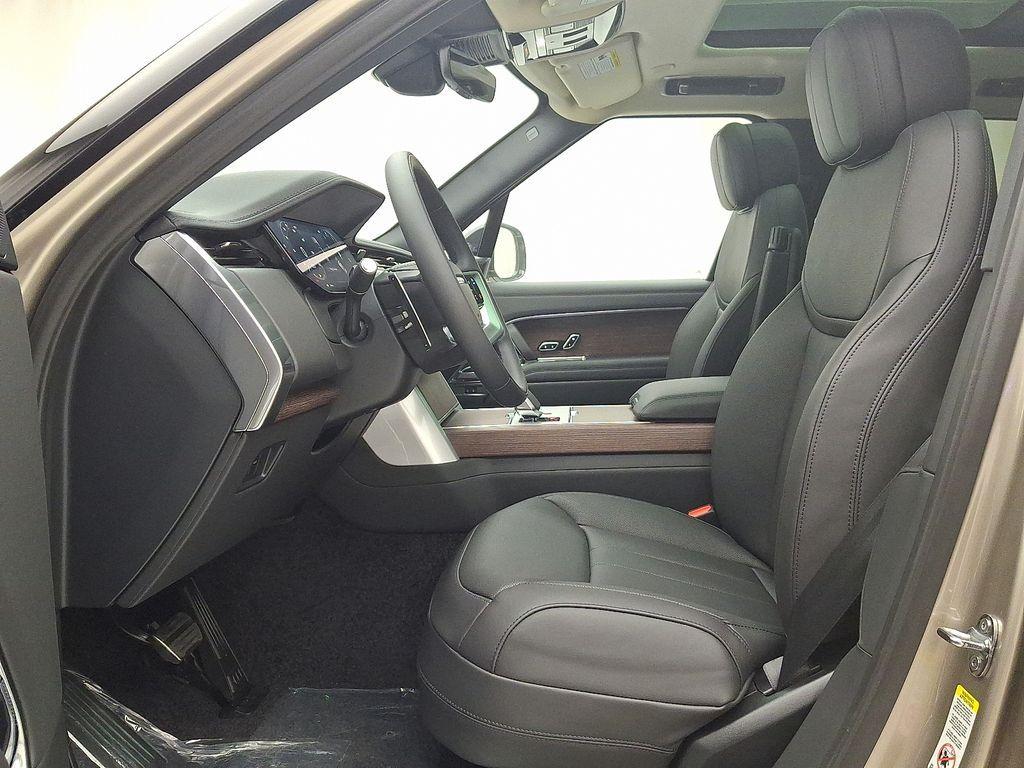 new 2025 Land Rover Range Rover car, priced at $150,005