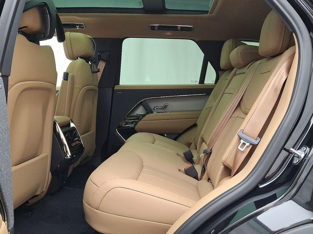 new 2025 Land Rover Range Rover Sport car, priced at $89,855