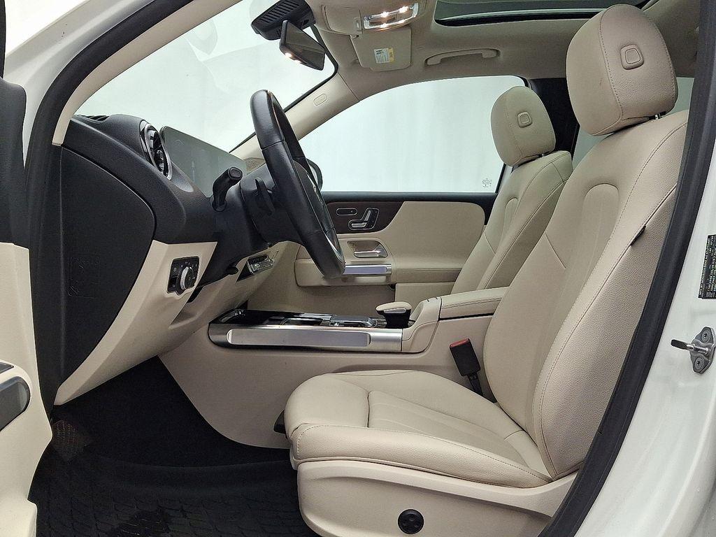 used 2020 Mercedes-Benz GLB 250 car, priced at $24,767