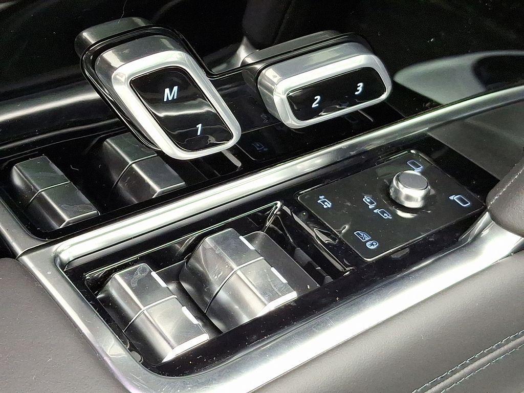 new 2025 Land Rover Range Rover car, priced at $129,600