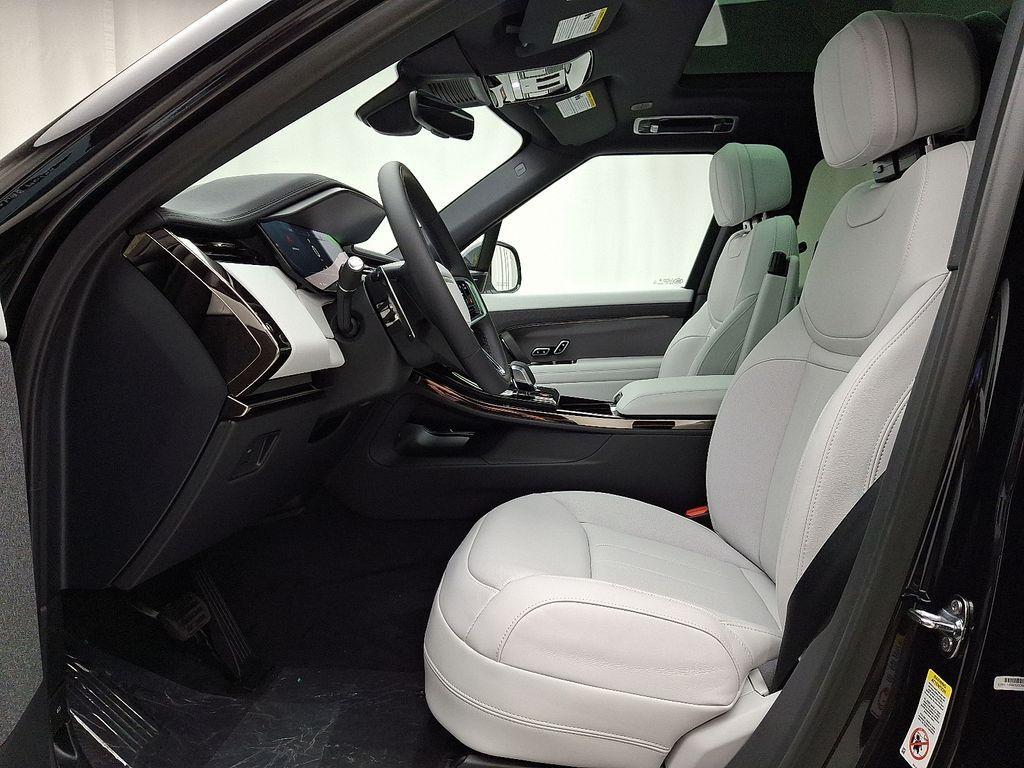new 2025 Land Rover Range Rover Sport car, priced at $88,040