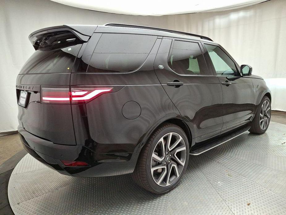 new 2025 Land Rover Discovery car, priced at $79,218