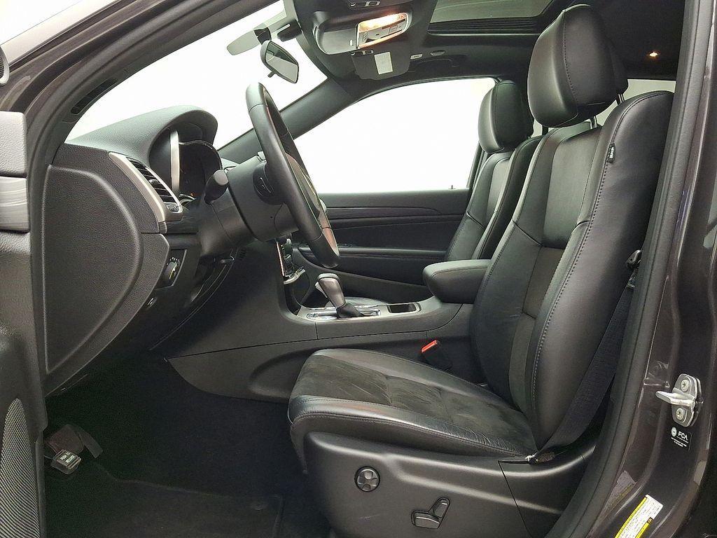 used 2021 Jeep Grand Cherokee car, priced at $25,407