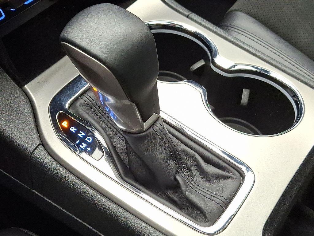 used 2021 Jeep Grand Cherokee car, priced at $25,407