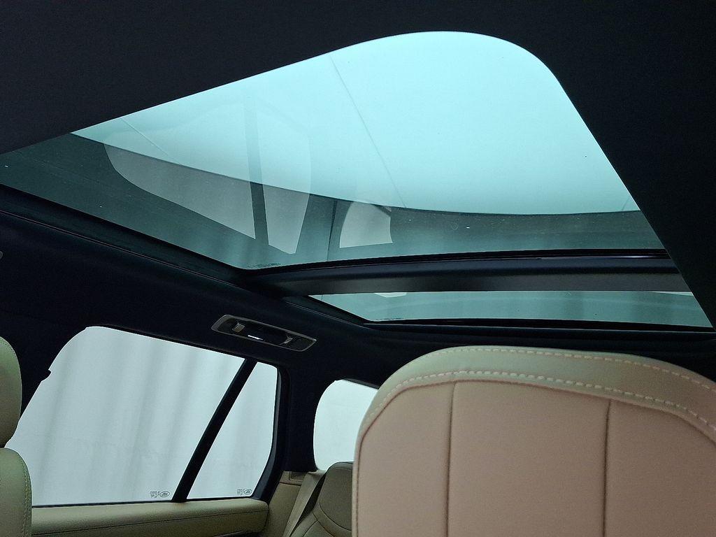 new 2025 Land Rover Range Rover car, priced at $125,710