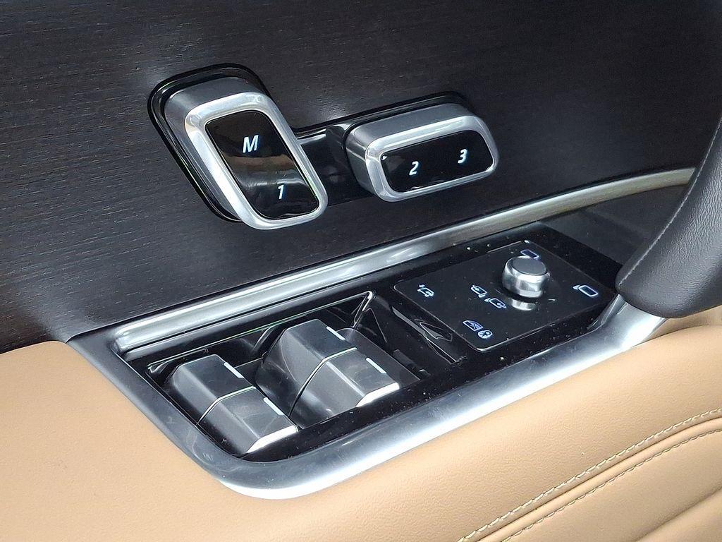 new 2025 Land Rover Range Rover car, priced at $155,755