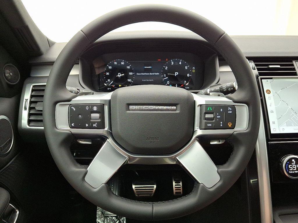 new 2025 Land Rover Discovery car, priced at $77,103