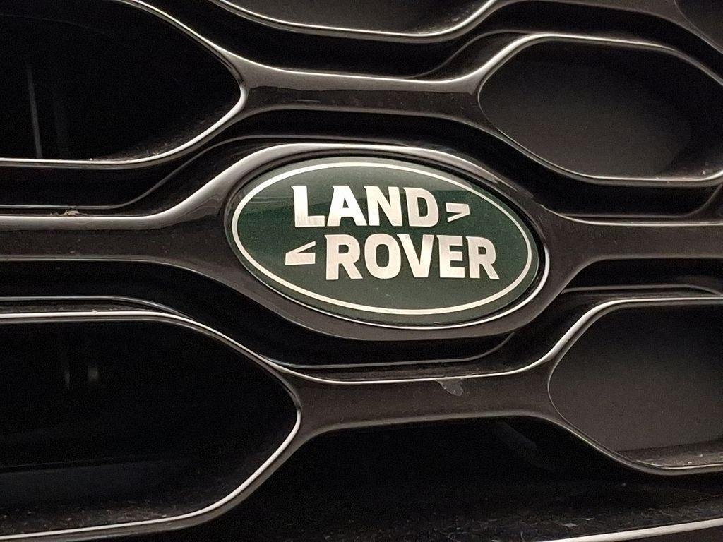 new 2025 Land Rover Discovery car, priced at $78,668