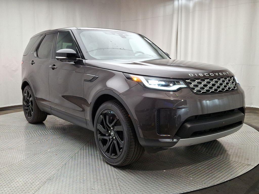 new 2025 Land Rover Discovery car, priced at $68,268