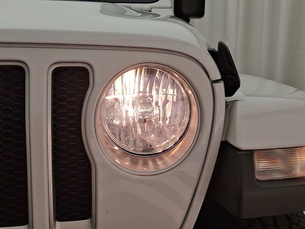 used 2021 Jeep Wrangler Unlimited car, priced at $33,500