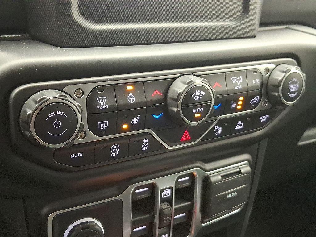 used 2021 Jeep Wrangler Unlimited car, priced at $33,500