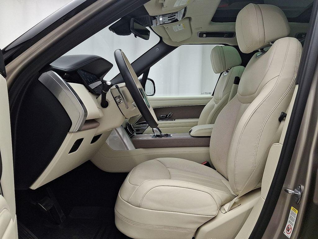 used 2023 Land Rover Range Rover car, priced at $125,368