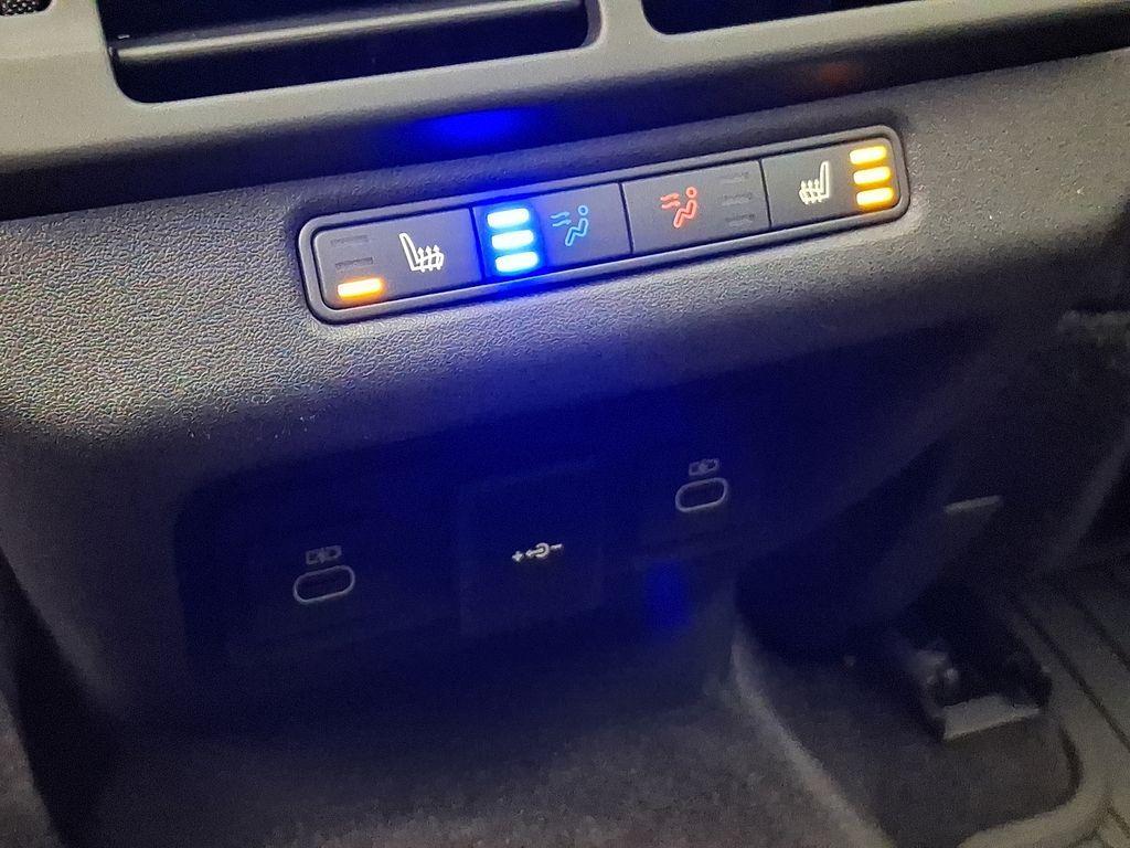 used 2025 Land Rover Range Rover Evoque car, priced at $48,789