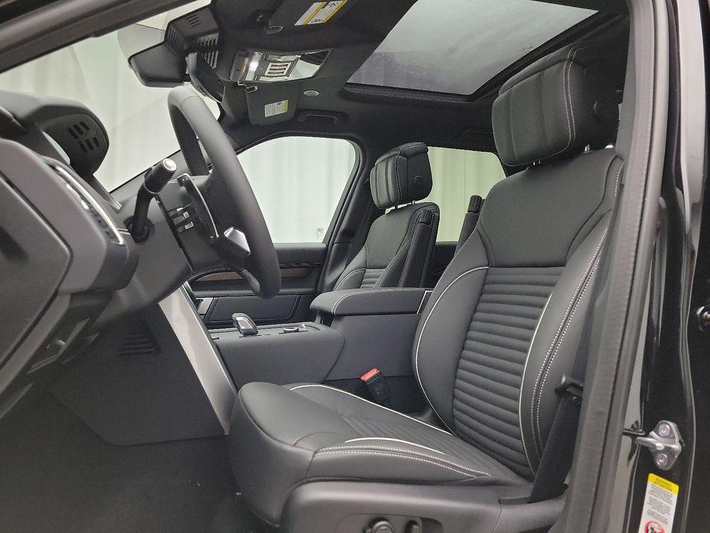 new 2024 Land Rover Discovery car, priced at $78,508