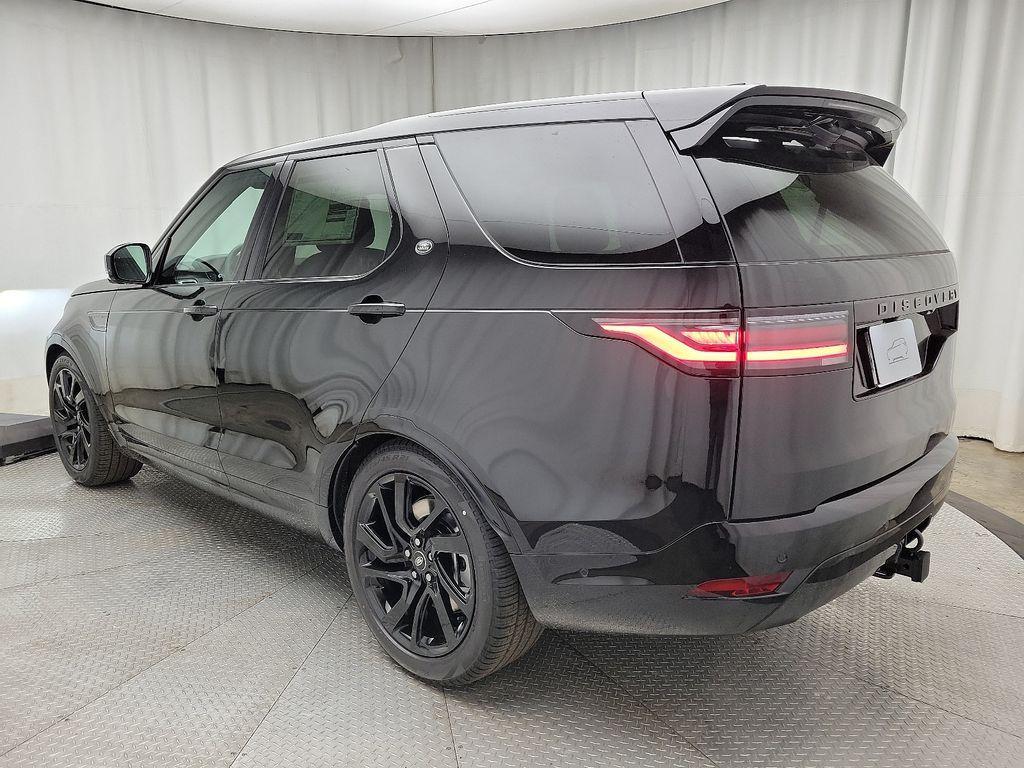 new 2024 Land Rover Discovery car, priced at $78,508