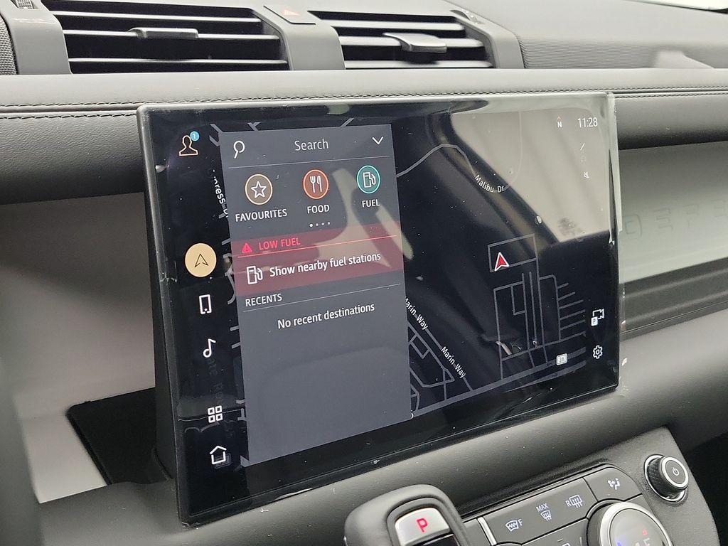 new 2025 Land Rover Defender car
