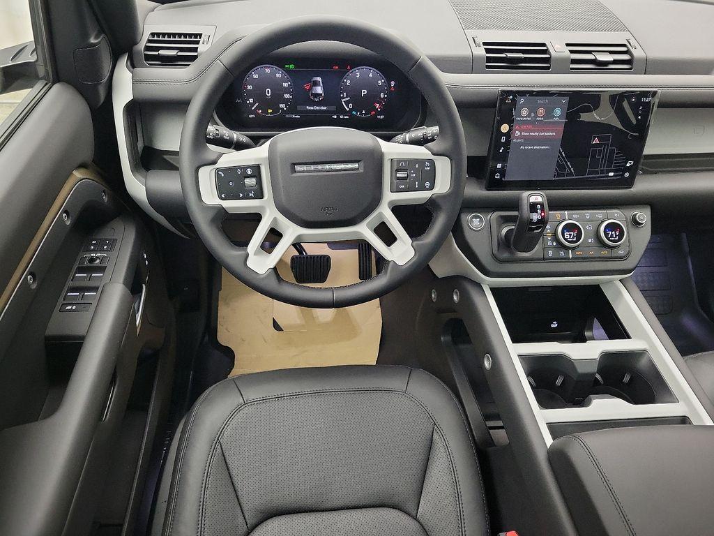new 2025 Land Rover Defender car