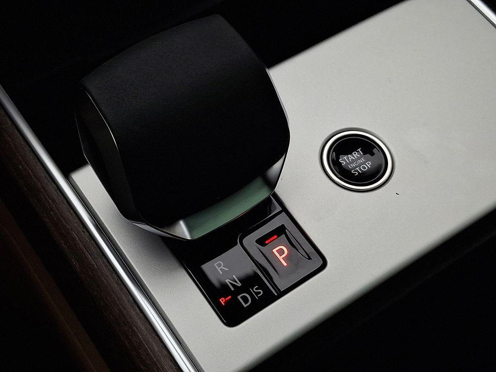new 2025 Land Rover Range Rover car, priced at $129,500