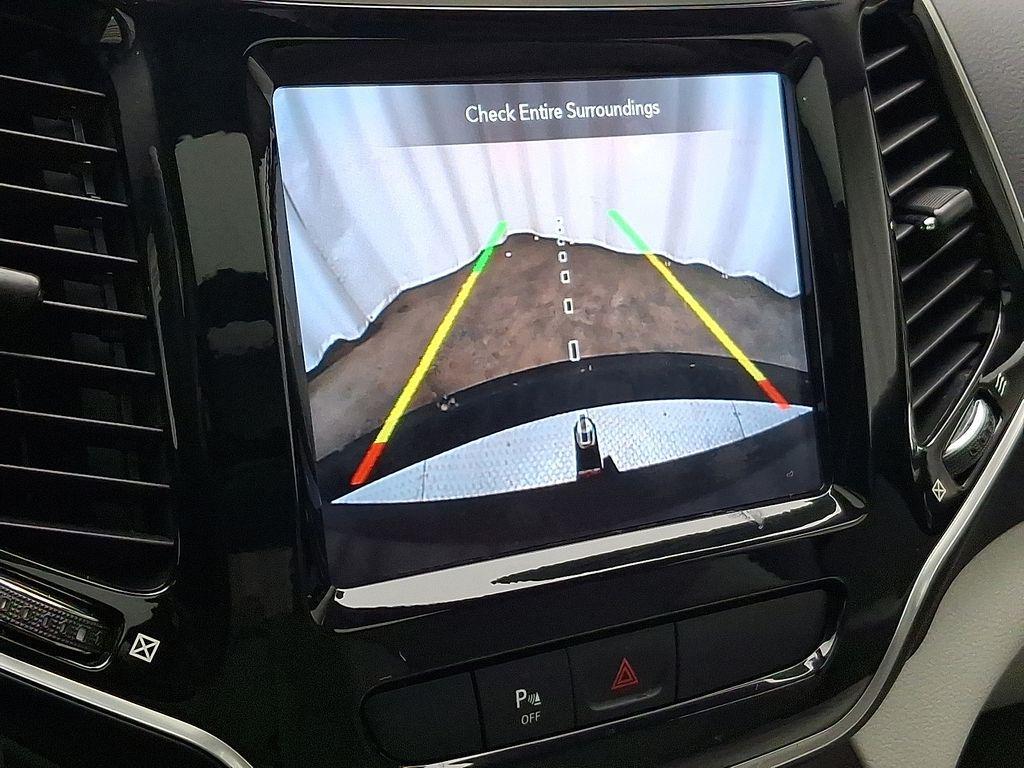 used 2020 Jeep Cherokee car, priced at $17,989