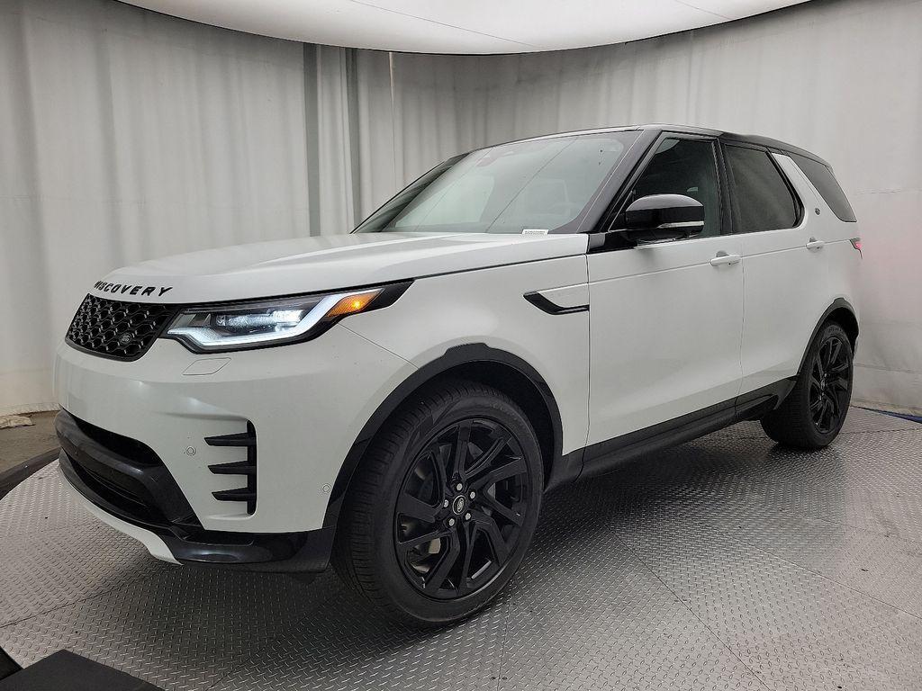 new 2024 Land Rover Discovery car