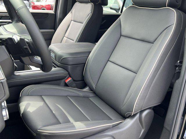 new 2025 GMC Yukon XL car, priced at $78,682