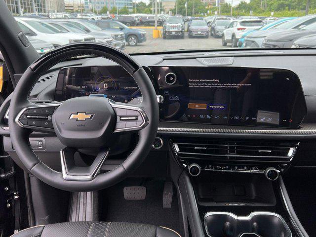 new 2025 Chevrolet Traverse car, priced at $53,627