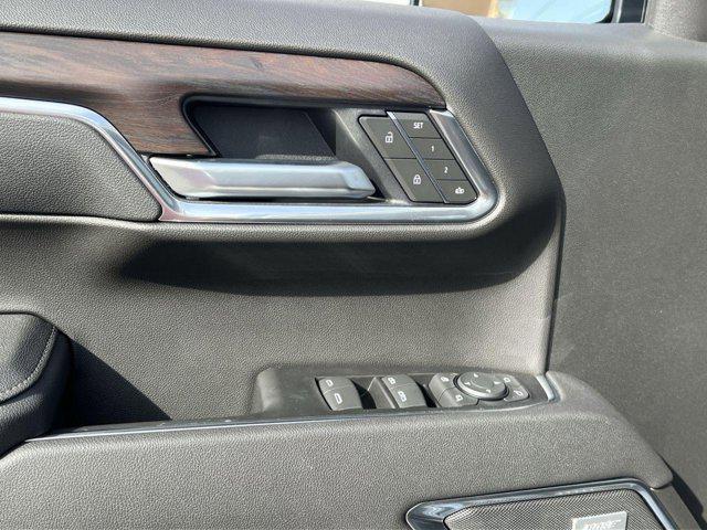 new 2025 GMC Sierra 1500 car, priced at $57,168