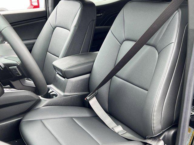 new 2025 GMC Canyon car, priced at $47,620