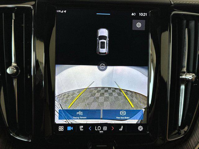 used 2022 Volvo XC60 Recharge Plug-In Hybrid car, priced at $40,000