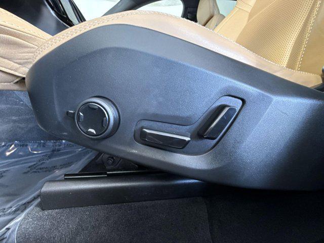 used 2022 Volvo XC60 Recharge Plug-In Hybrid car, priced at $40,000