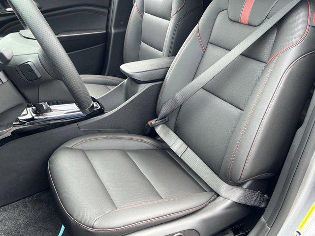new 2025 Chevrolet Trax car, priced at $24,085